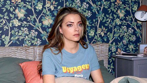emily-gzsz-traenen - Foto: RTL / Rolf Baumgartner