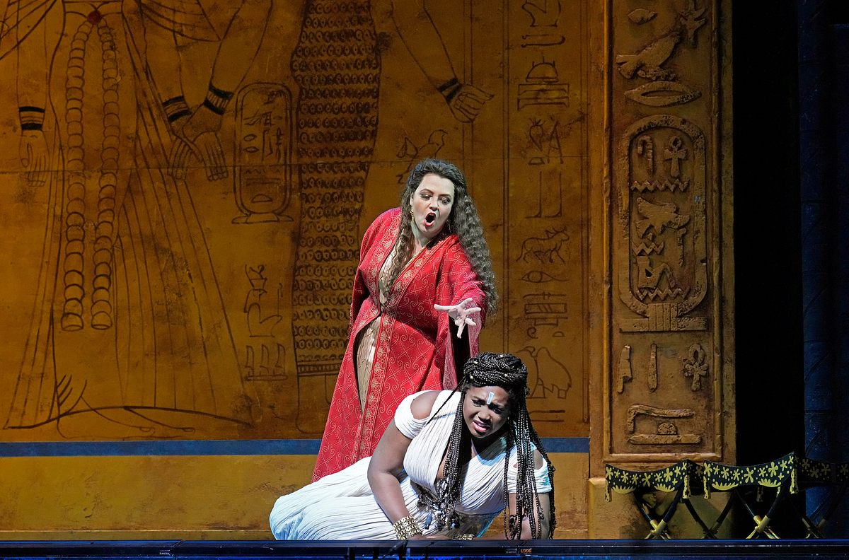Giuseppe Verdi: Aida giuseppe verdi: aida