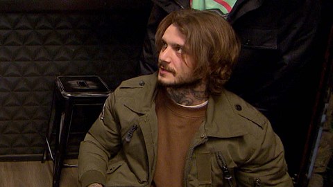 Berlin - Tag und Nacht: Deshalb sitzt Leif im Rollstuhl! - Foto: RTLzwei