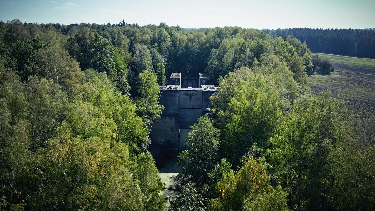 nazi-bauten - geheimprojekte aus beton