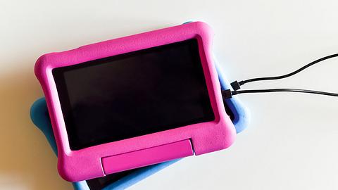 iPad Hülle Kinder - Foto: iStock/ tagphoto