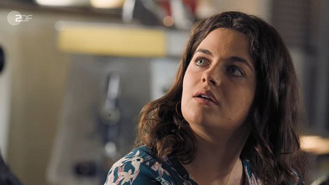 Bergdoktor-Folge 3: Robert deutet Trennung von Lilli an - Foto: Screenshot/ZDF