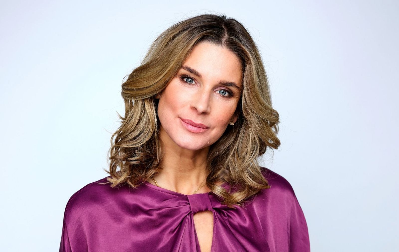 Babyglück bei "Unter Uns"-Eva: 1. Foto vom Familiennachwuchs bei Claudelle  Deckert