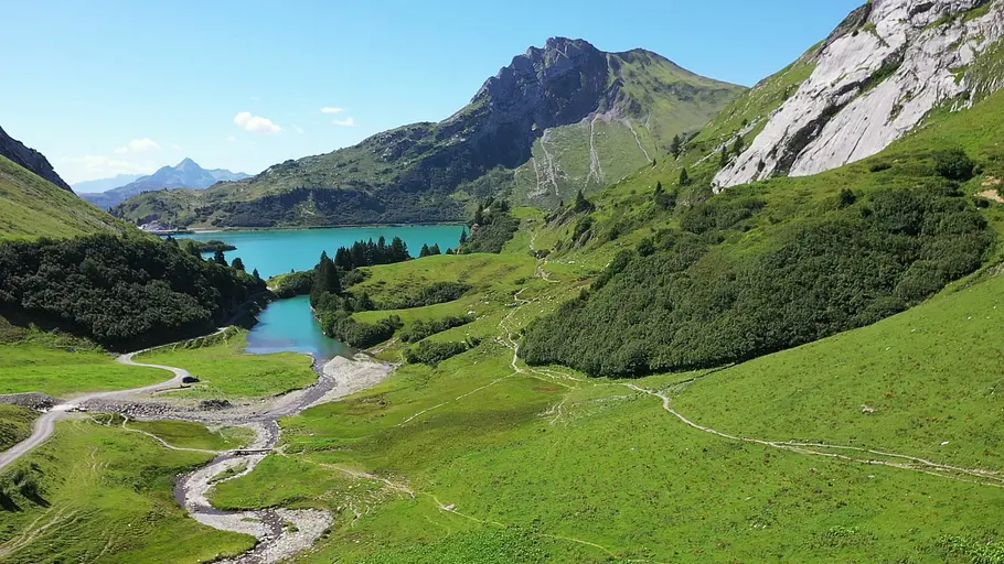 wasserreich - vorarlbergs bäche, seen und wasserfälle