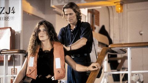 Sandra Bullock: Darum schämt sie sich heute für Speed 2! - Foto: IMAGO / Allstar
