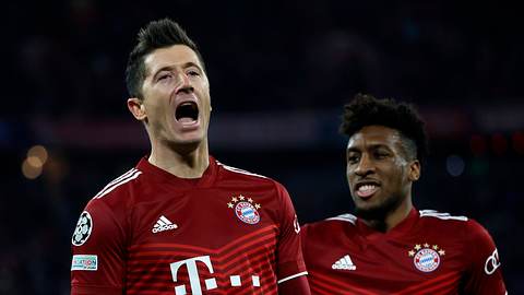 Robert Lewandowski und Kingsley Coman vom FC Bayern München jubeln - Foto: Philippe Ruiz/imago