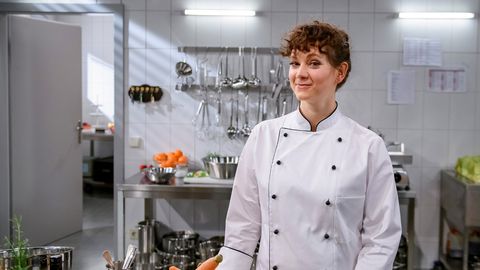 Christin Balogh Tina Kessler Sturm der Liebe Comeback April 2022 - Foto: ARD/Christof Arnold