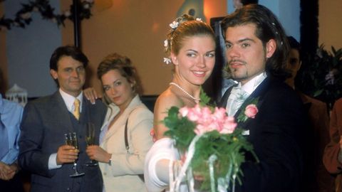 GZSZ Jubiläum 2002 Cora Hinze Leon Moreno Hochzeit - Foto: RTL