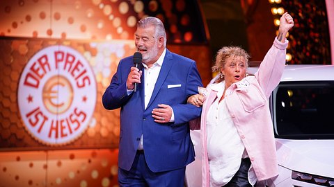 Moderator Harry Wijnvoord führt durch Der Preis ist heiß. Wir verraten, wo du die Artikel zur RTL-Show selbst kaufen kannst - Foto: Stefan Gregorowius/RTL