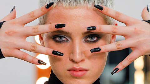 GNTM-Gewinnerin Lou-Anne: Erste Worte nach dem Sieg! - Foto: ProSieben/Richard Hübner
