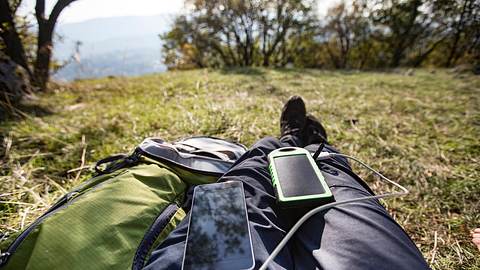 Solar Ladekabel - Foto: iStock / kmatija