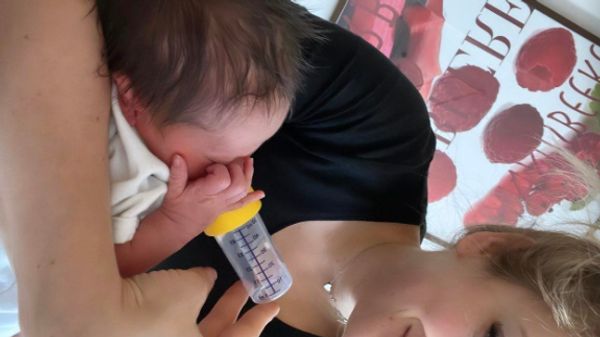 Anne Wünsche mit Baby Savio - Foto: Anne Wünsche auf Instagram