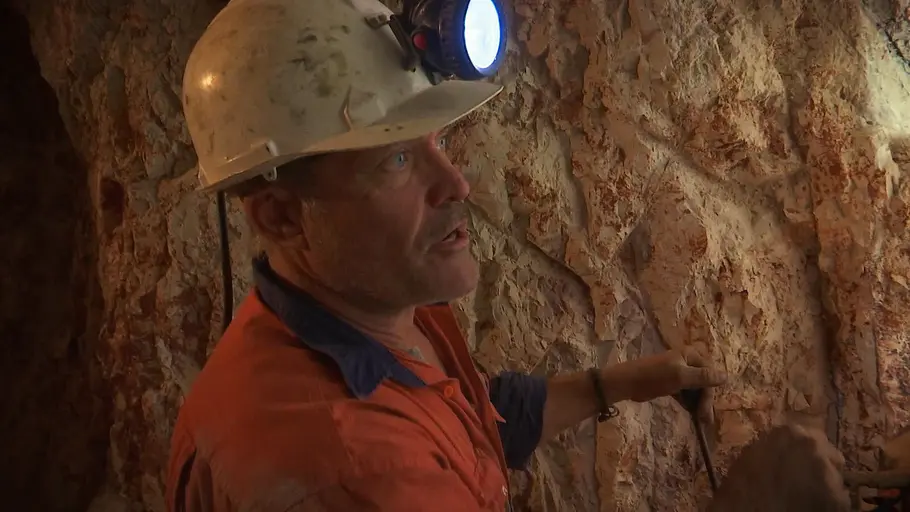 Outback Opal Hunters - Edelsteinjagd in Australien outback opal hunters - edelsteinjagd in australien
