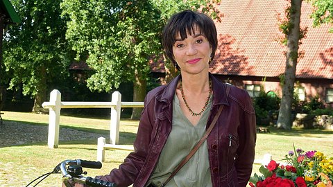 Rote Rosen: ARD äußert sich zu Merles Serien-Aus! - Foto: ARD/Nicole Manthey