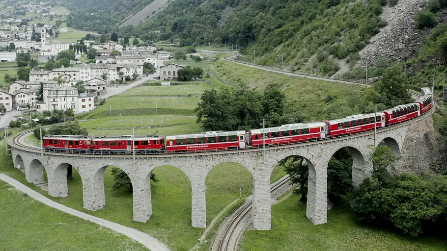 traumhafte bahnstrecken der schweiz