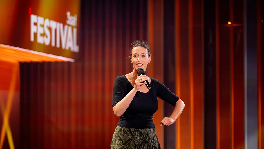 Alice Köfer: Alice auf Anfang alice köfer: alice auf anfang