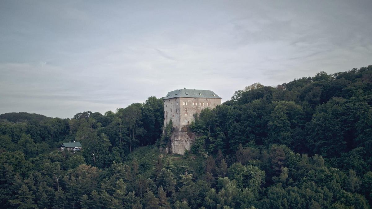 nazi-bauten - geheimprojekte aus beton