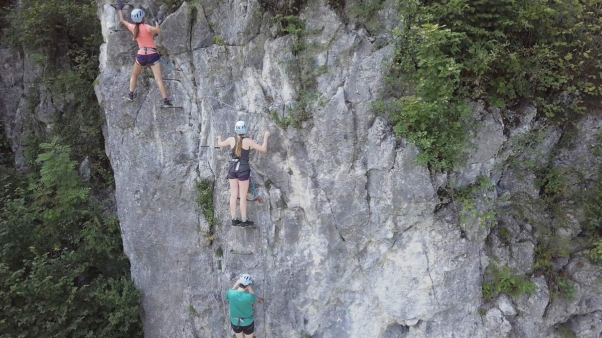 adrenalinjunkies