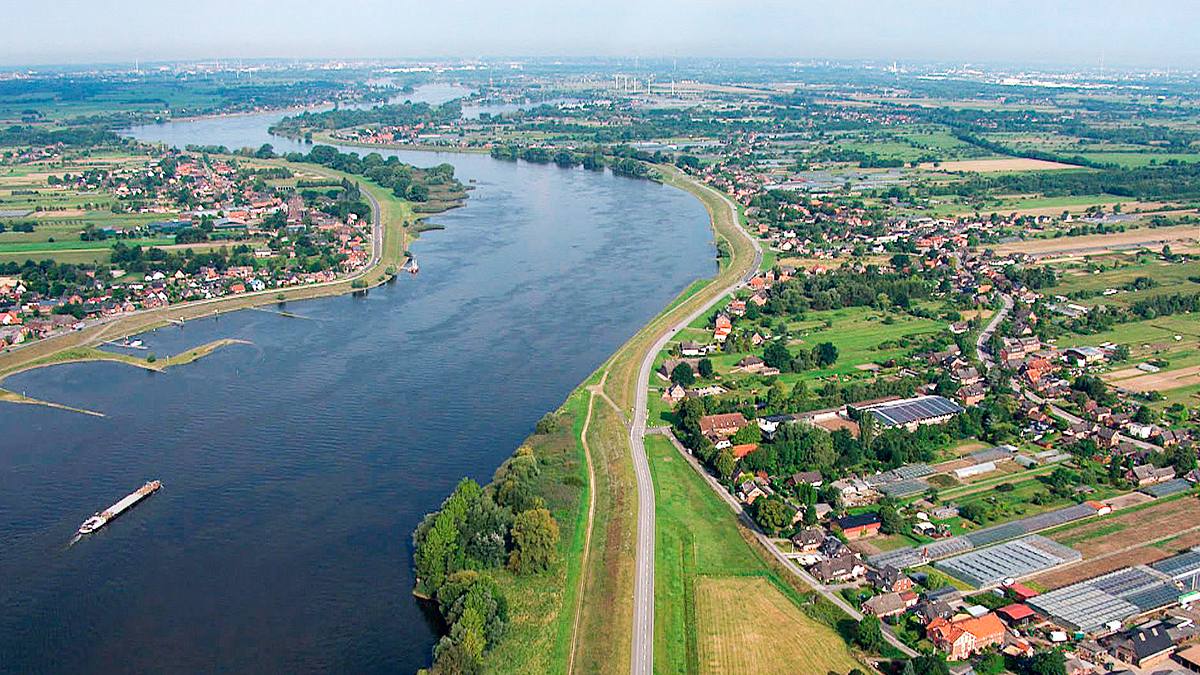 die elbe von oben
