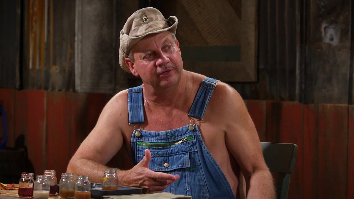 Moonshiners: Master Distiller moonshiners: master distiller