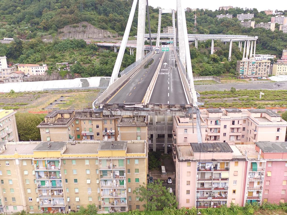 Der Brückeneinsturz von Genua der brückeneinsturz von genua