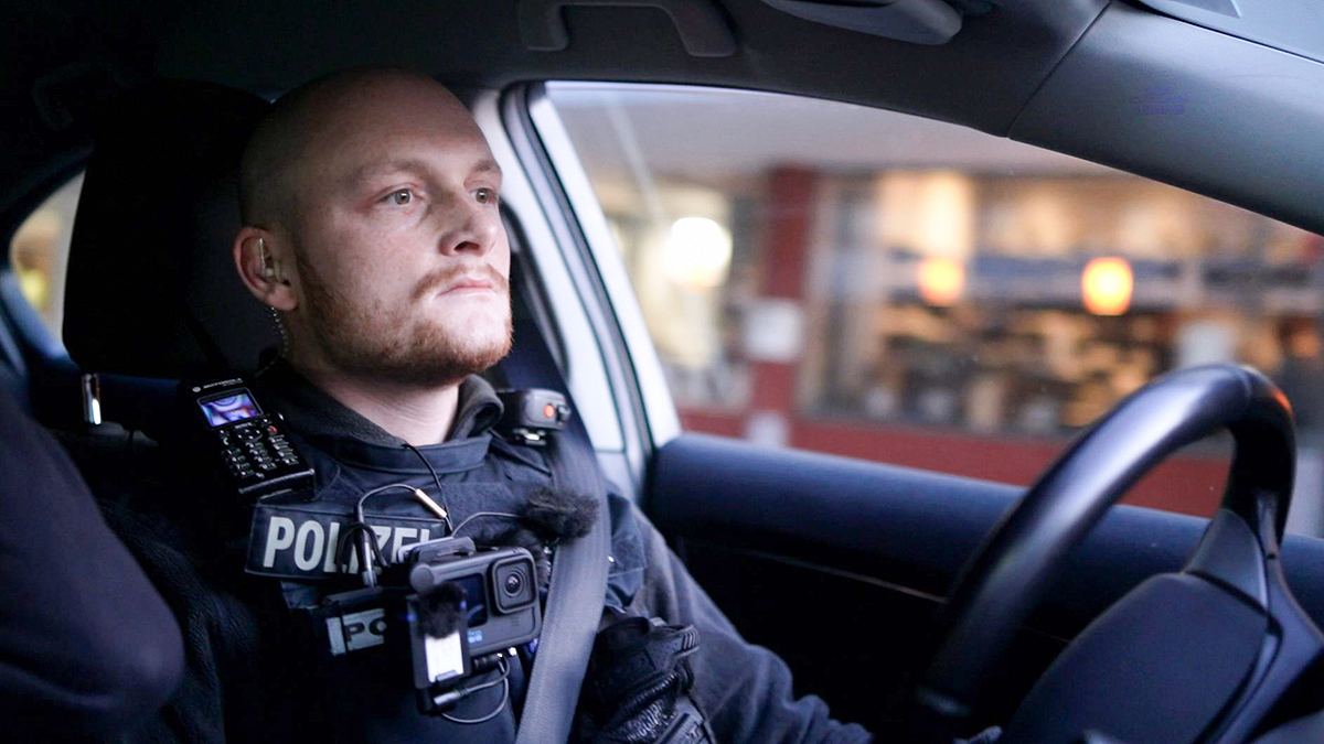 speed cops - poser und raser im visier