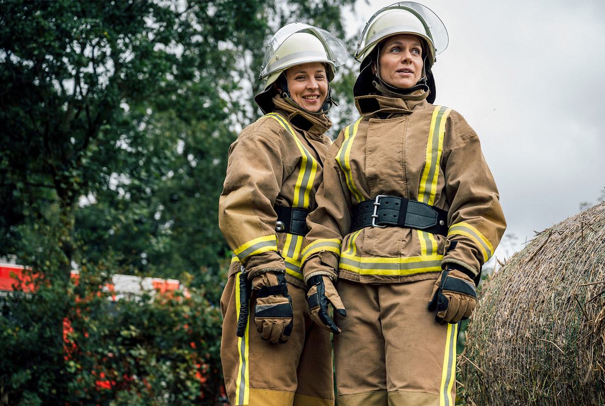 Feuerwehrfrauen feuerwehrfrauen