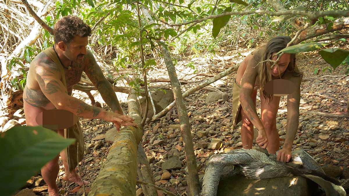 naked survival: castaways