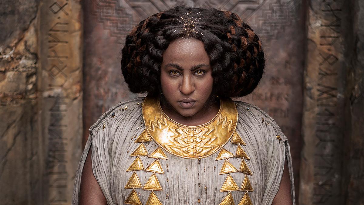 Sophia Nomvete als Disa in Die Ringe der Macht