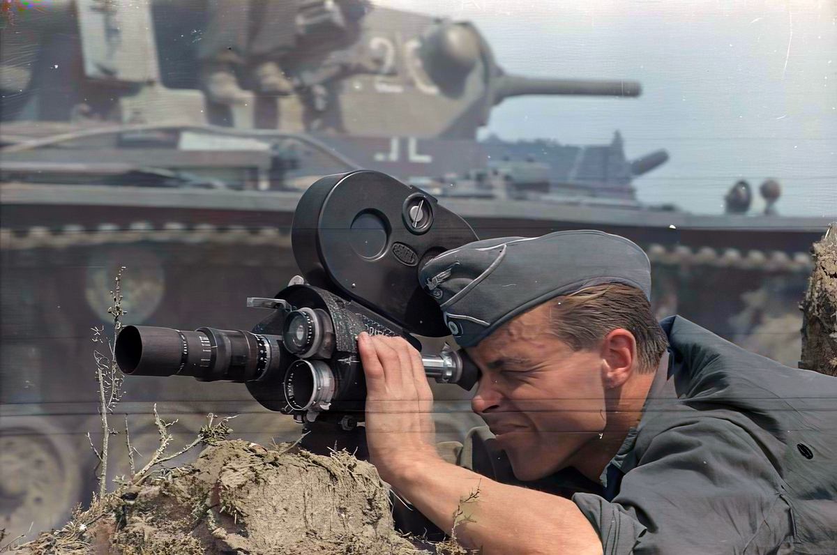 phoenix history: Vor 80 Jahren: Ende Weltkrieg II phoenix history: vor 80 jahren: ende weltkrieg ii