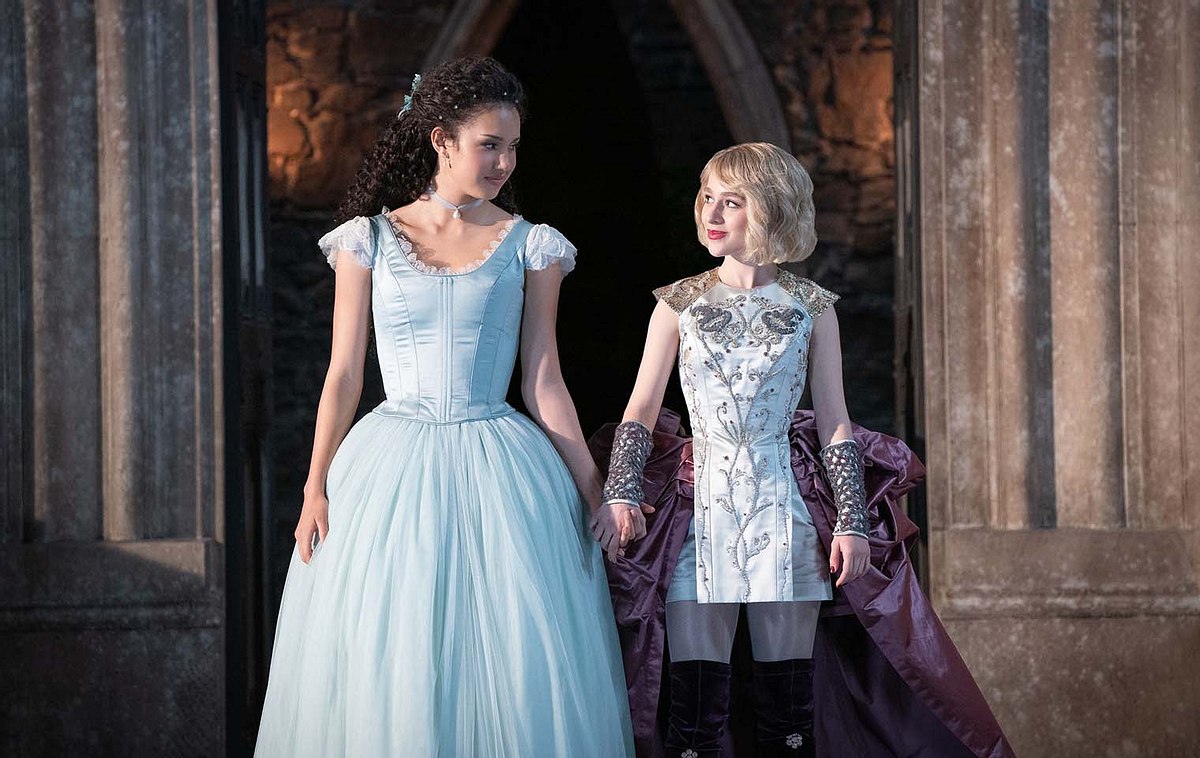 The School For Good And Evil-Sophie: Ist Sophia Anne Caruso vergeben?