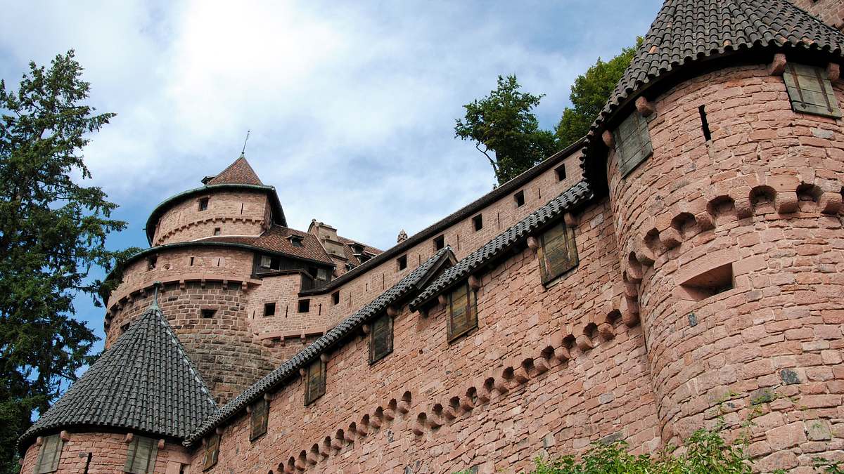 geheimnisvolle schlösser