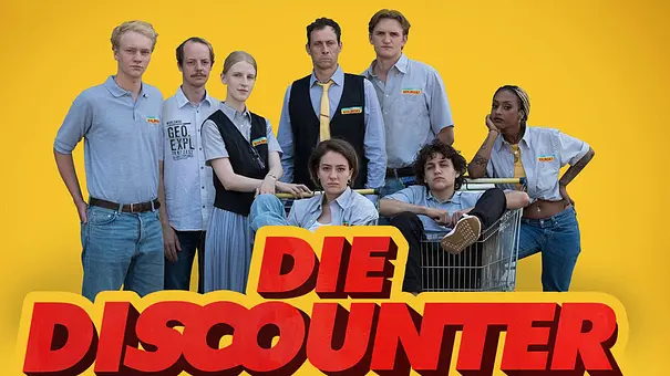 „Die Discounter“ – Staffel 3: Wann und wie geht’s weiter? - Foto: Amazon Prime Video / Montage: TV Movie Online „Die Discounter“ – Staffel 3: Wann und wie geht’s weiter? - Foto: Amazon Prime Video / Montage: TV Movie Online