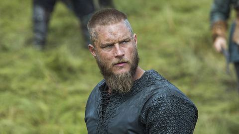 „Vikings“-Star Travis Fimmel verpflichtet sich für neue Serie - Foto: IMAGO / Cinema Publishers Collection