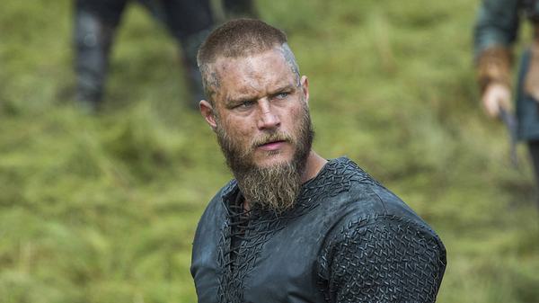 „Vikings“-Star Travis Fimmel verpflichtet sich für neue Serie - Foto: IMAGO / Cinema Publishers Collection
