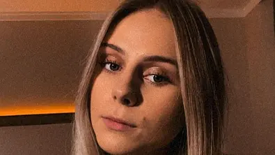 Estefania Wollny hat sich den nächsten peinlichen Patzer geleistet - Foto: Instagram.com/estefaniawollny21/