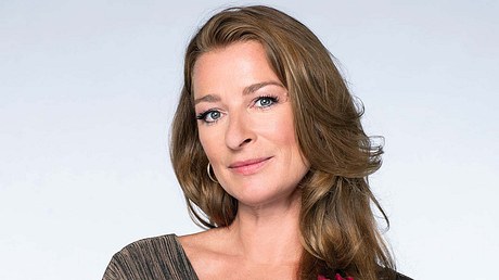 Rote Rosen-Star Maria Fuchs verrät Details zur neuen Staffel! - Foto: ARD/Thorsten Jander