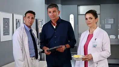 Der Bergdoktor: Alexander, Martin, Vera - Foto: ZDF und Andrea Leichtfried