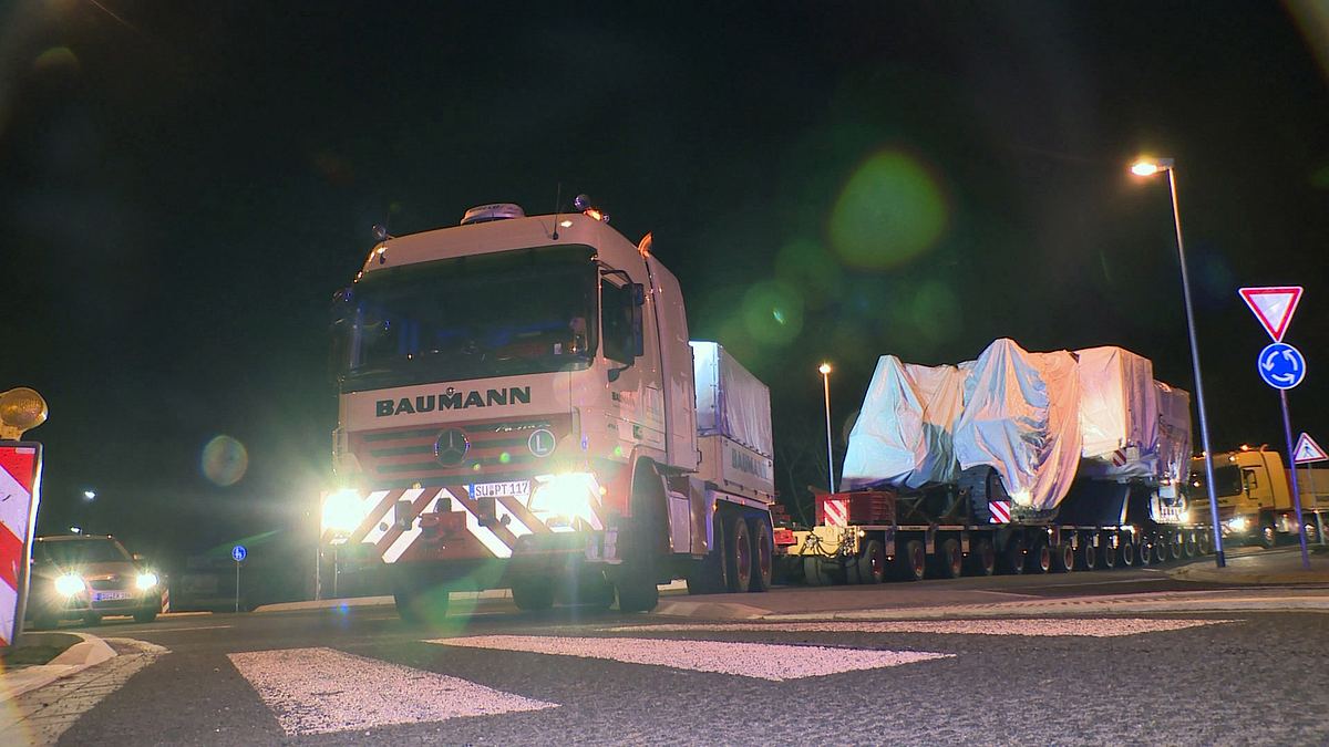giganten auf achse - transportprofis im einsatz