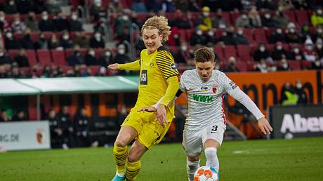 Die Bundesliga ist zurück! So siehst du Dortmund vs. Augsburg im Stream - Foto: Getty Images / DeFodi Images