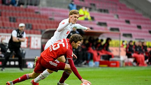 Englische Woche im Stream! So siehst du die Bayern gegen Köln live! - Foto: Getty Images / DeFodi Images