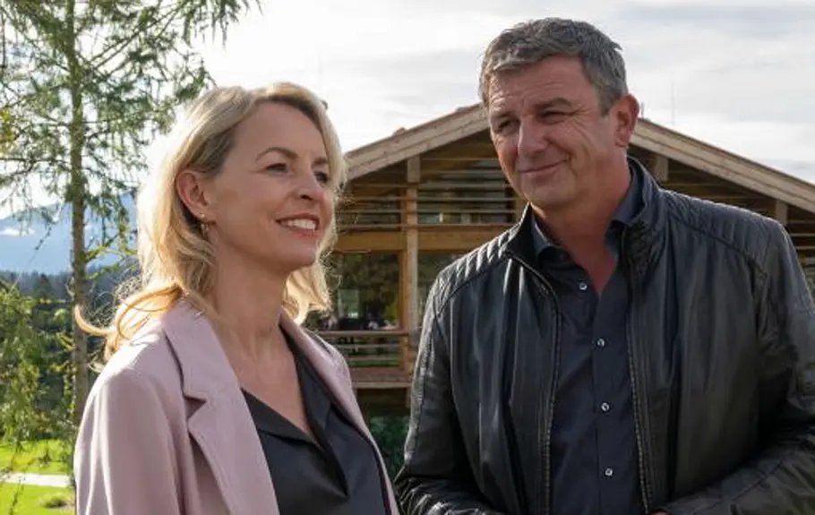 Der Bergdoktor"-Staffel 17: Anne und Franziska doch zurück in den neuen  Folgen?