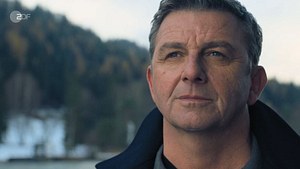 Der Bergdoktor-Staffel 17: Bleibt Martin in Ellmau oder geht er nach New York? - Foto: Screenshot/ZDF