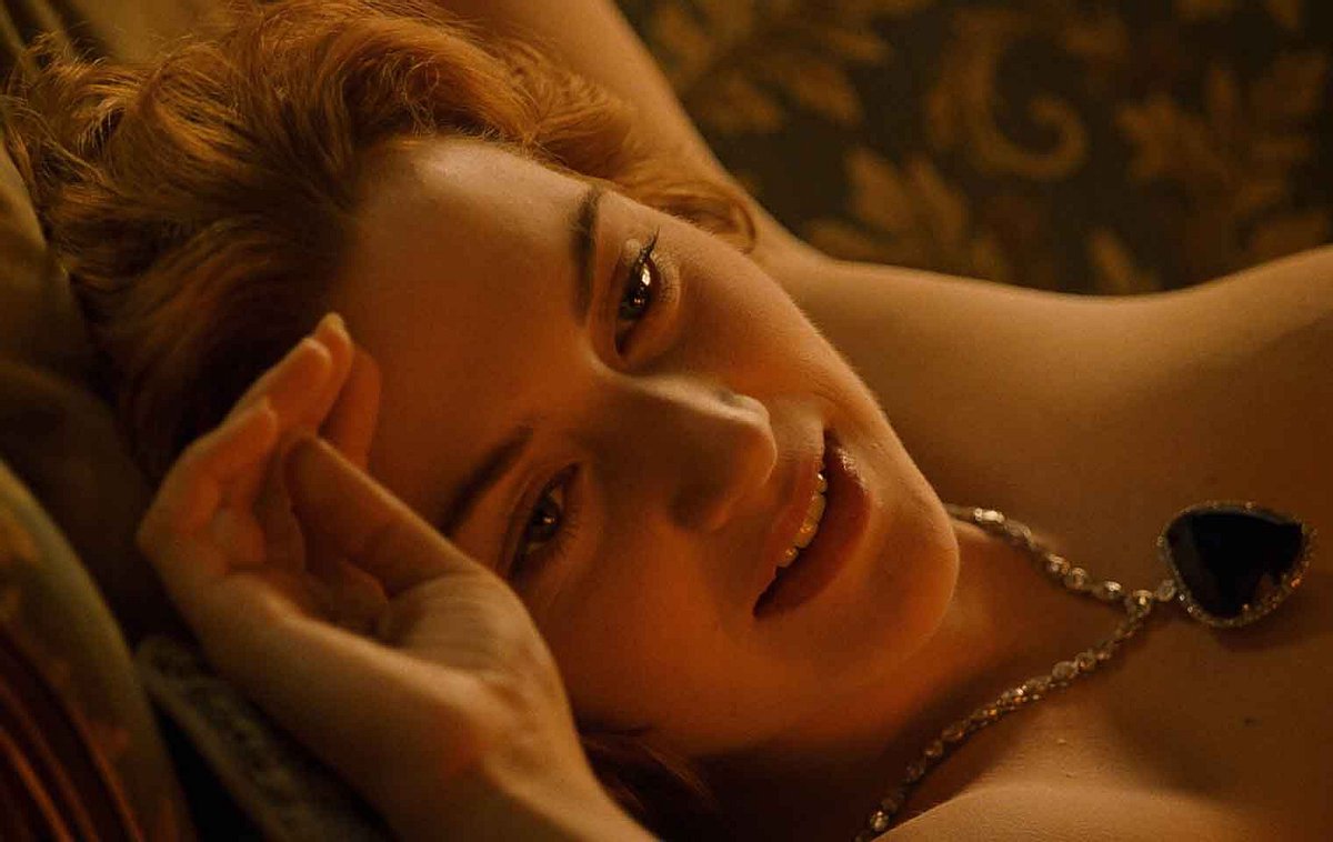 Titanic: Jack zeichnet Rose