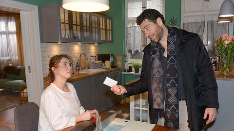 GZSZ Carlos und Nina - Foto: RTL / Rolf Baumgartner