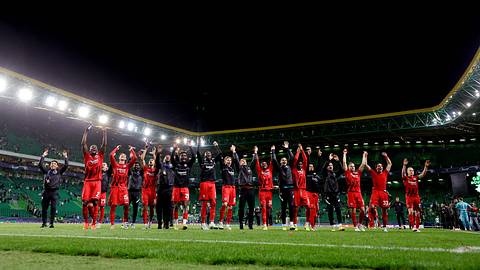 Historisches Achtelfinale! So siehst du die Eintracht gegen Neapel im Stream - Foto: Getty Images / Soccrates Images