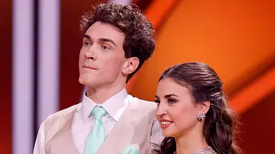 Ekaterina Leonova: Auch sie vor Lets Dance-Show verletzt! - Foto: IMAGO / Panama Pictures
