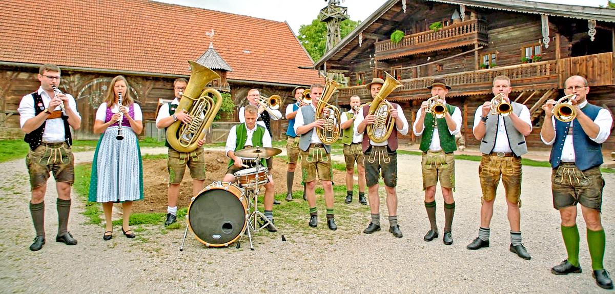 mit blasmusik durch bayern