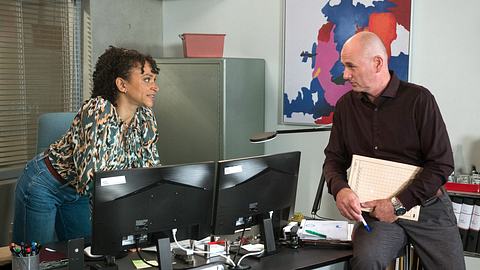„Rote Rosen“ | Anette ist schockiert: Malte hat sie betrogen! - Foto: NDR/ARD/Nicole Manthey