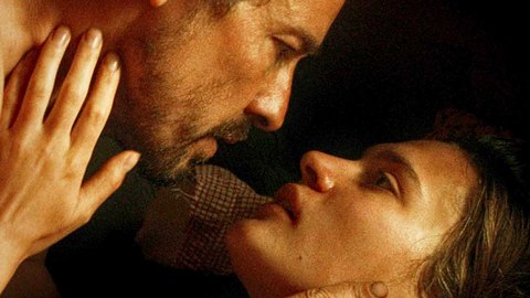 Irgendwann werden wir uns alles erzählen lebt auch von den intensiven Sexszenen zwischen Maria und Henner - Foto: Pandora Film